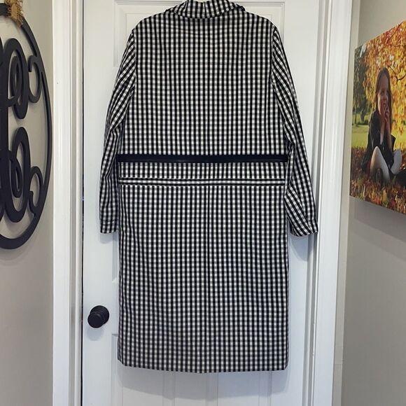 Burberry Black & White Gingham Technical Wool Loop-back Car Coat, NWT - Picture 11 of 15